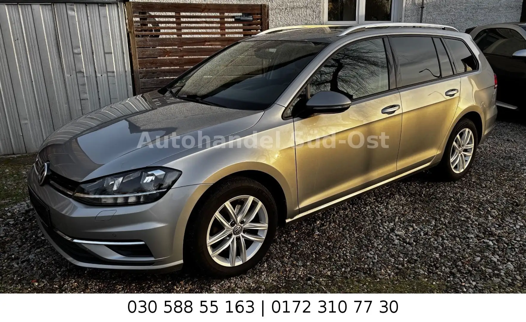 Volkswagen Golf VII  ACC Pano STHZ Multi LRHZ Navi Silber - 1