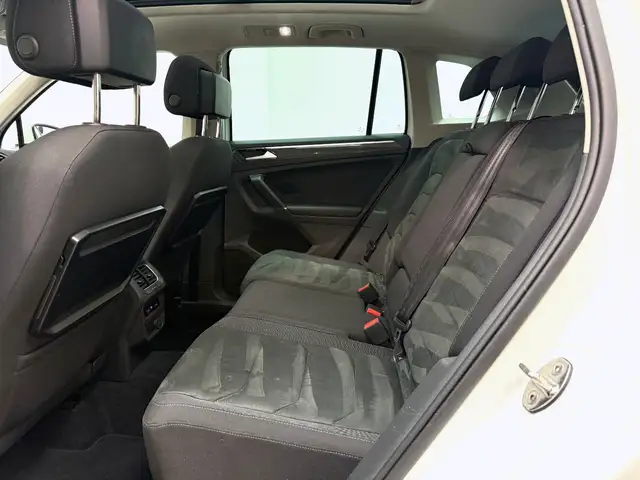 Volkswagen Tiguan view 13