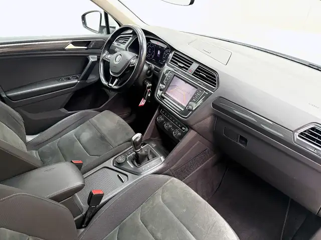 Volkswagen Tiguan view 10