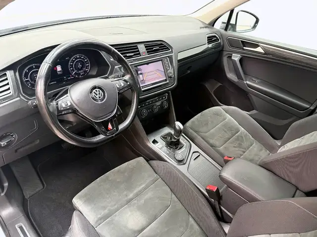 Volkswagen Tiguan view 9