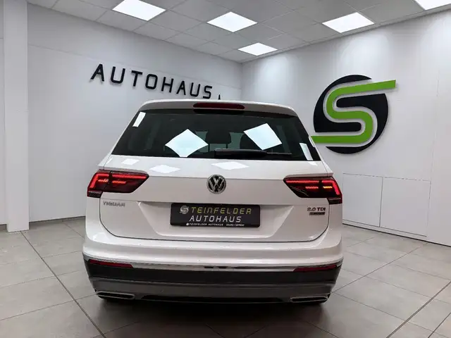 Volkswagen Tiguan view 6