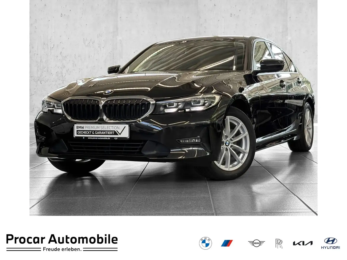 BMW 320 i xDrive Advantage LED PDC HiFi Shz DAB CarPlay Schwarz - 1