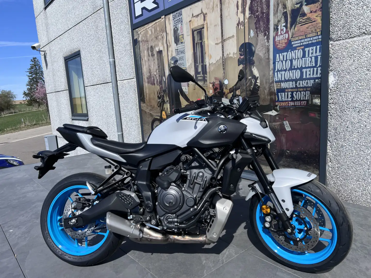 Yamaha MT-07 Y-AMT Gri - 1