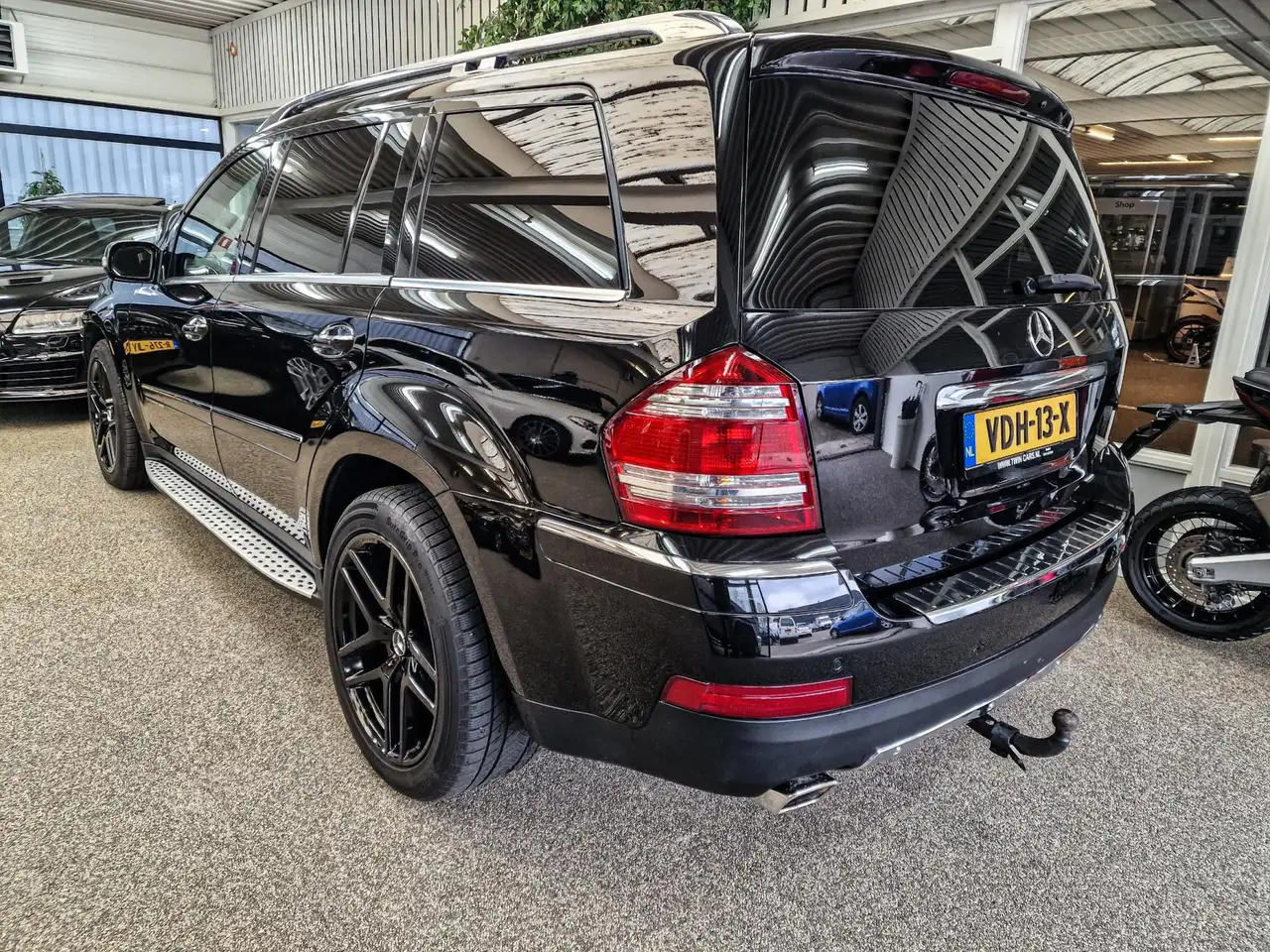 Mercedes-Benz GL 420 CDI 4MATIC | 306 ch | BVA | 2 places utilitaire | Cuir chauffant | Toit ouvrant | Attelage 3 500 kg