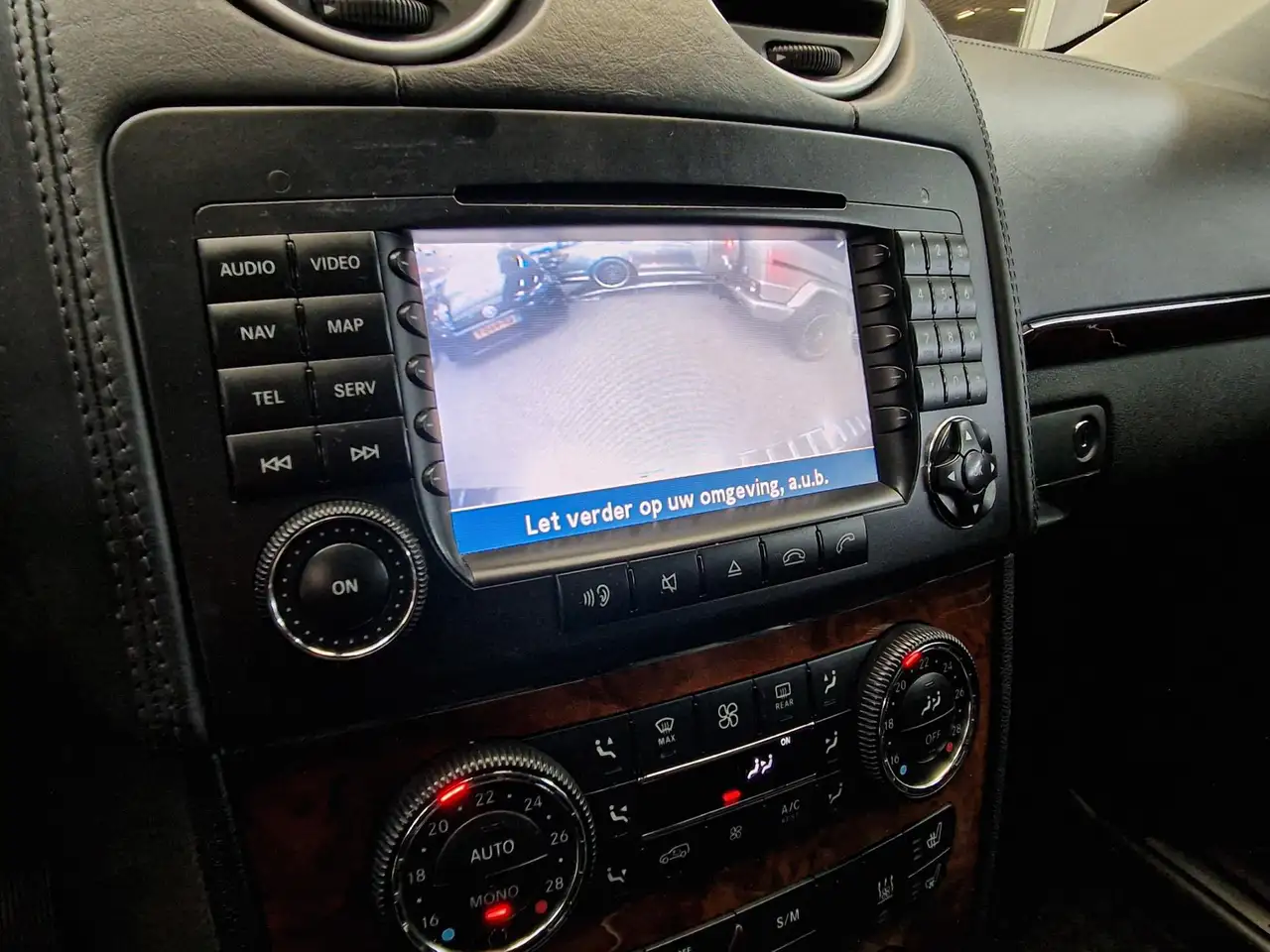 Mercedes-Benz GL 420 CDI 4MATIC | 306 ch | BVA | 2 places utilitaire | Cuir chauffant | Toit ouvrant | Attelage 3 500 kg