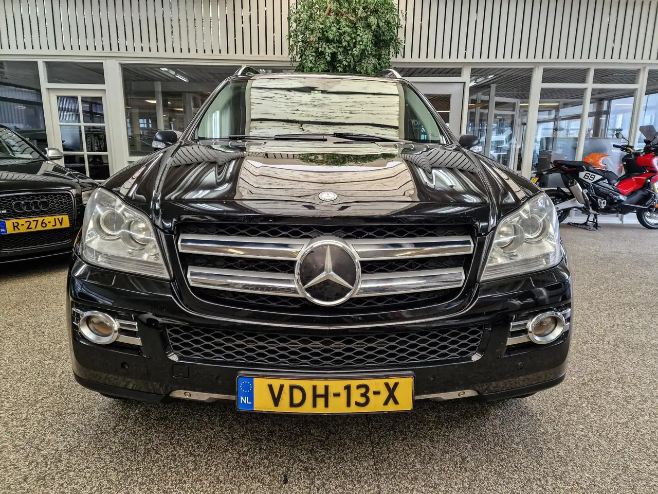 Mercedes-Benz GL 420 CDI 4MATIC | 306 ch | BVA | 2 places utilitaire | Cuir chauffant | Toit ouvrant | Attelage 3 500 kg
