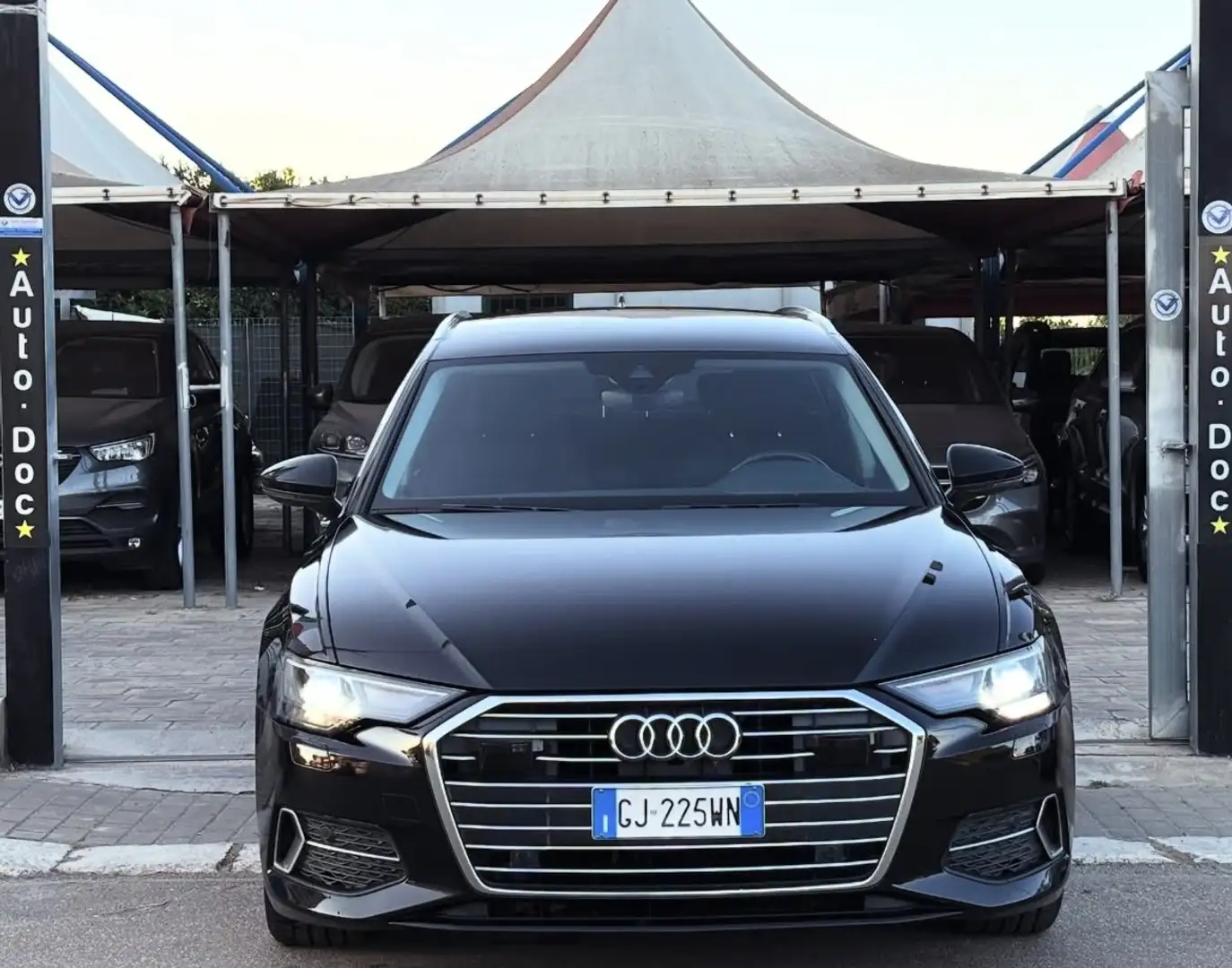 Audi A6 e-tron Sport - 1