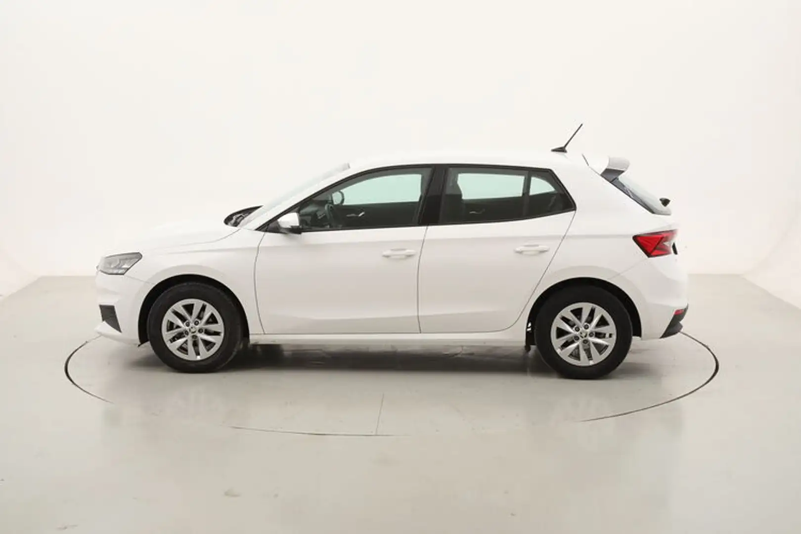 Skoda Fabia Ambition 1.0 Benzina 80CV Bianco - 2