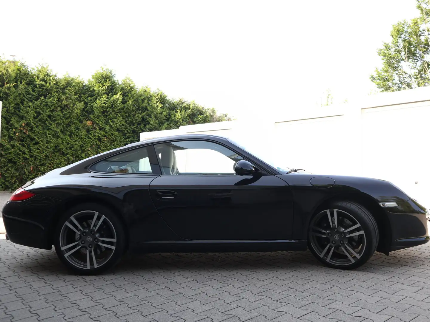 Porsche 997 Carrera Black Edition Coupe Bose el.SD ParkAssi Schwarz - 2