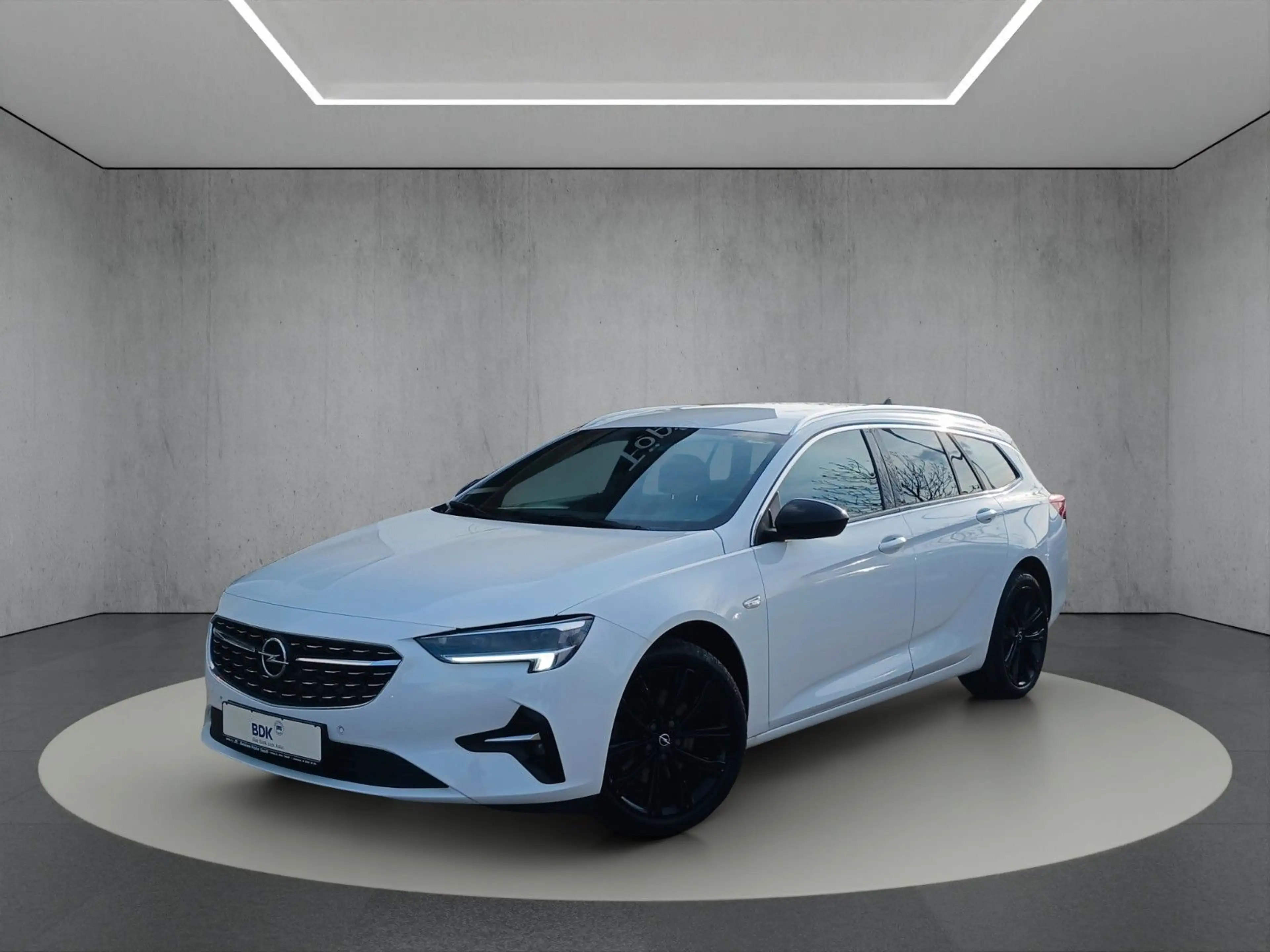 Opel Insignia B ST "Business Elegance" 1-Hand/Kamera — photo 2