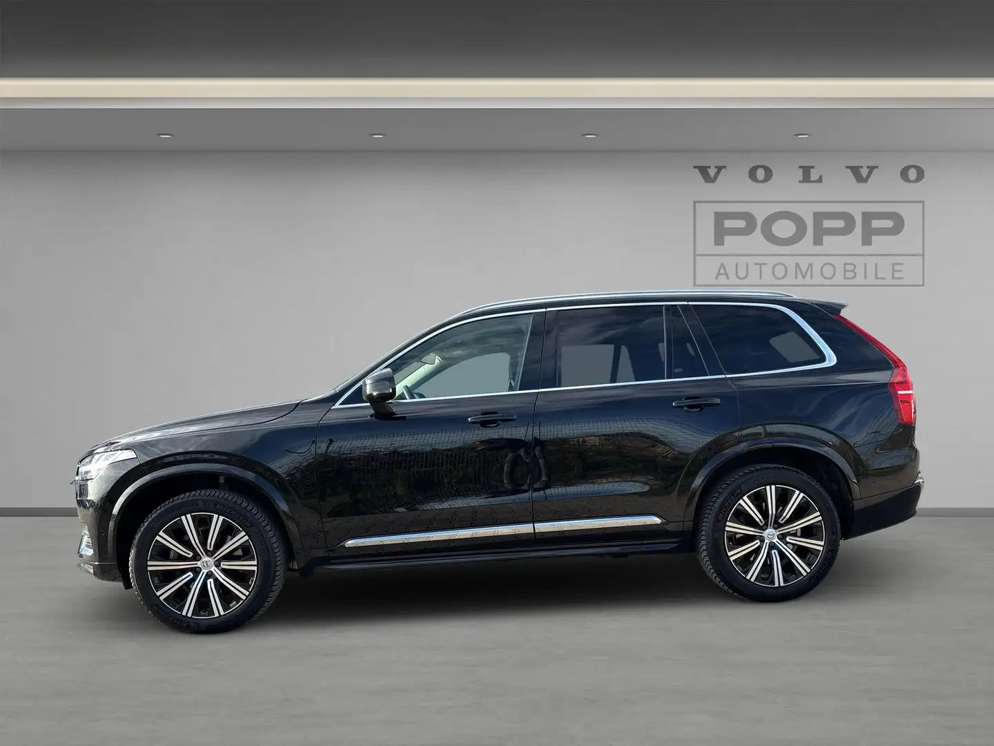 Volvo XC90 B5 AWD Plus Bright 360° ACC AHK LUFT PANO Nero - 2