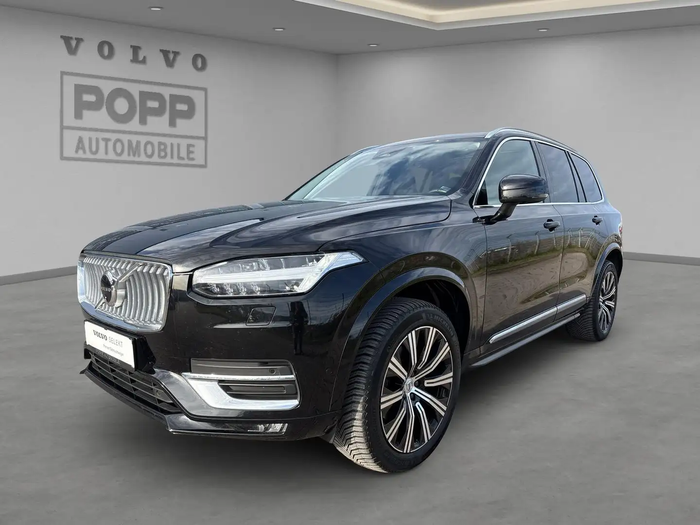 Volvo XC90 B5 AWD Plus Bright 360° ACC AHK LUFT PANO Zwart - 1