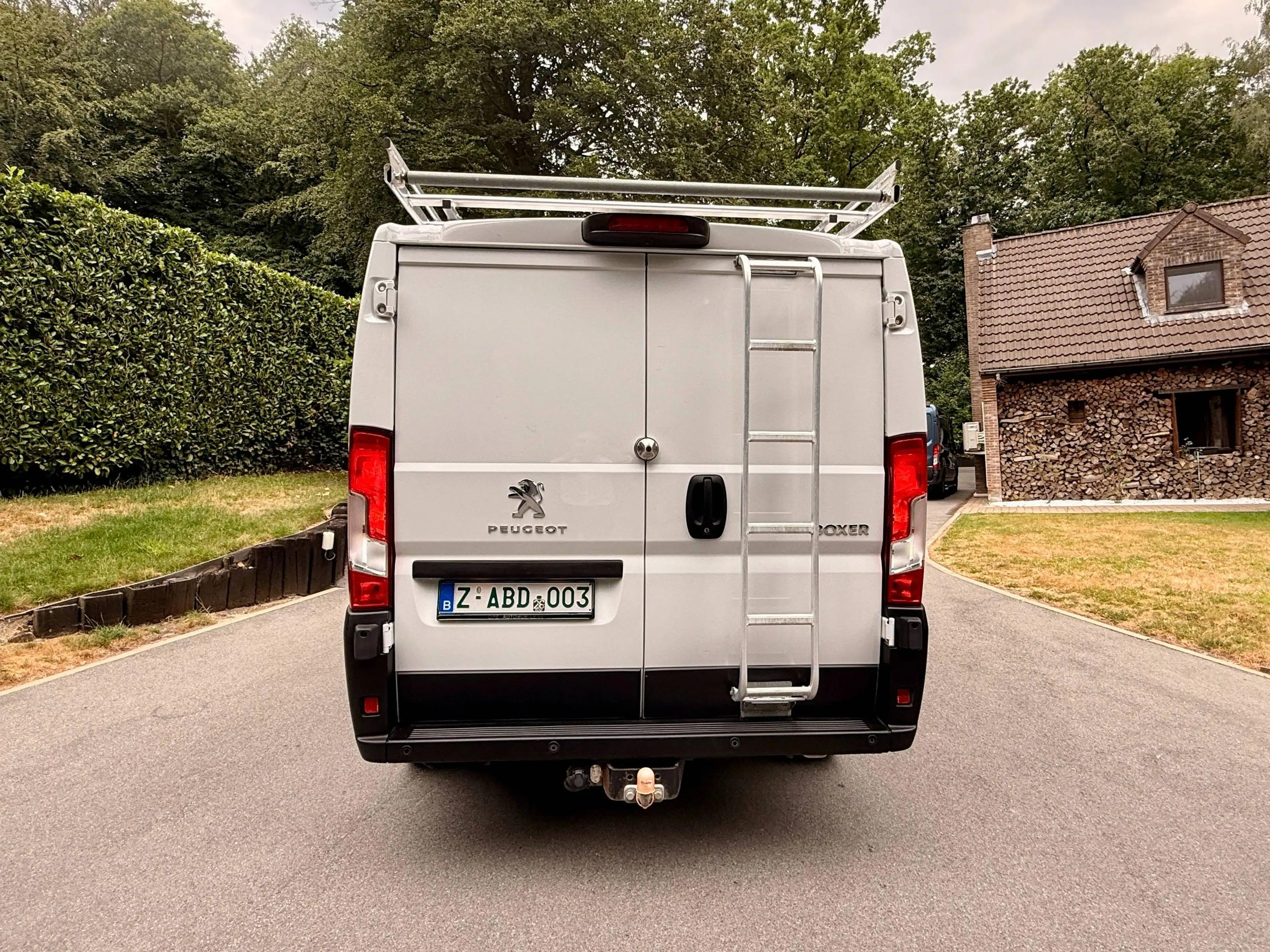 Peugeot Boxer L2 H1 2.2 BLEU HDI 140ch/ SUPER EQUIPEE/1er Propriétaire Belge/ Historique complet/ Garantie 12 Mois — photo 9