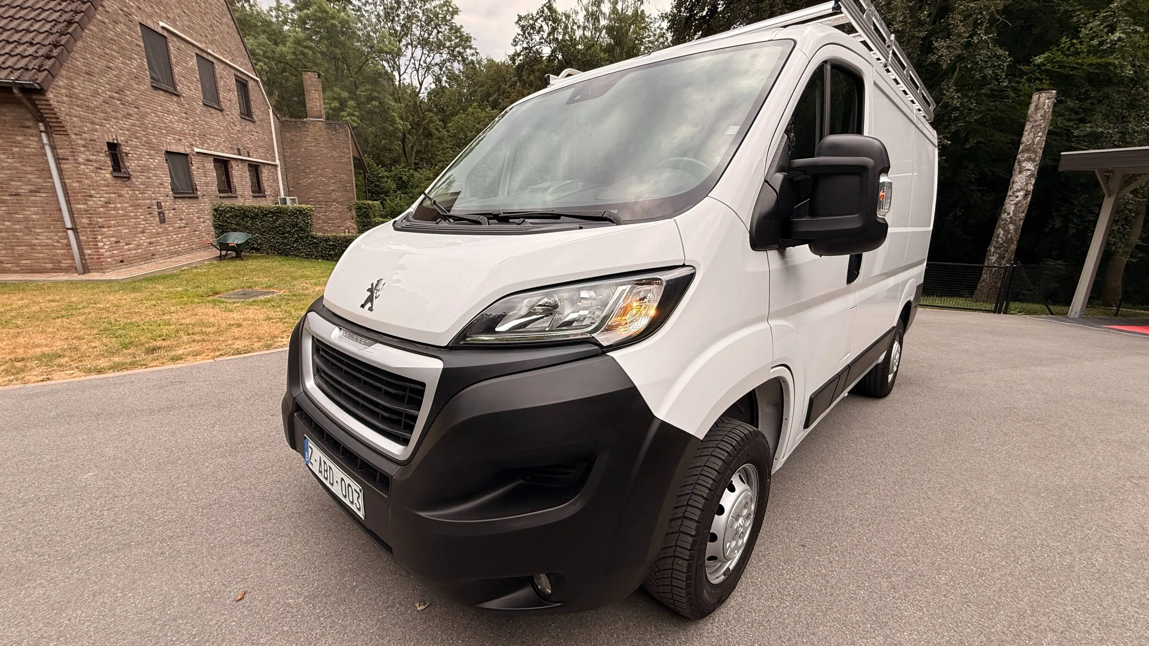 Peugeot Boxer L2 H1 2.2 BLEU HDI 140ch/ SUPER EQUIPEE/1er Propriétaire Belge/ Historique complet/ Garantie 12 Mois — photo 14