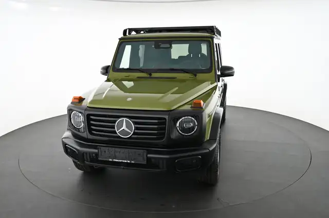 Mercedes-Benz G-Class view 11