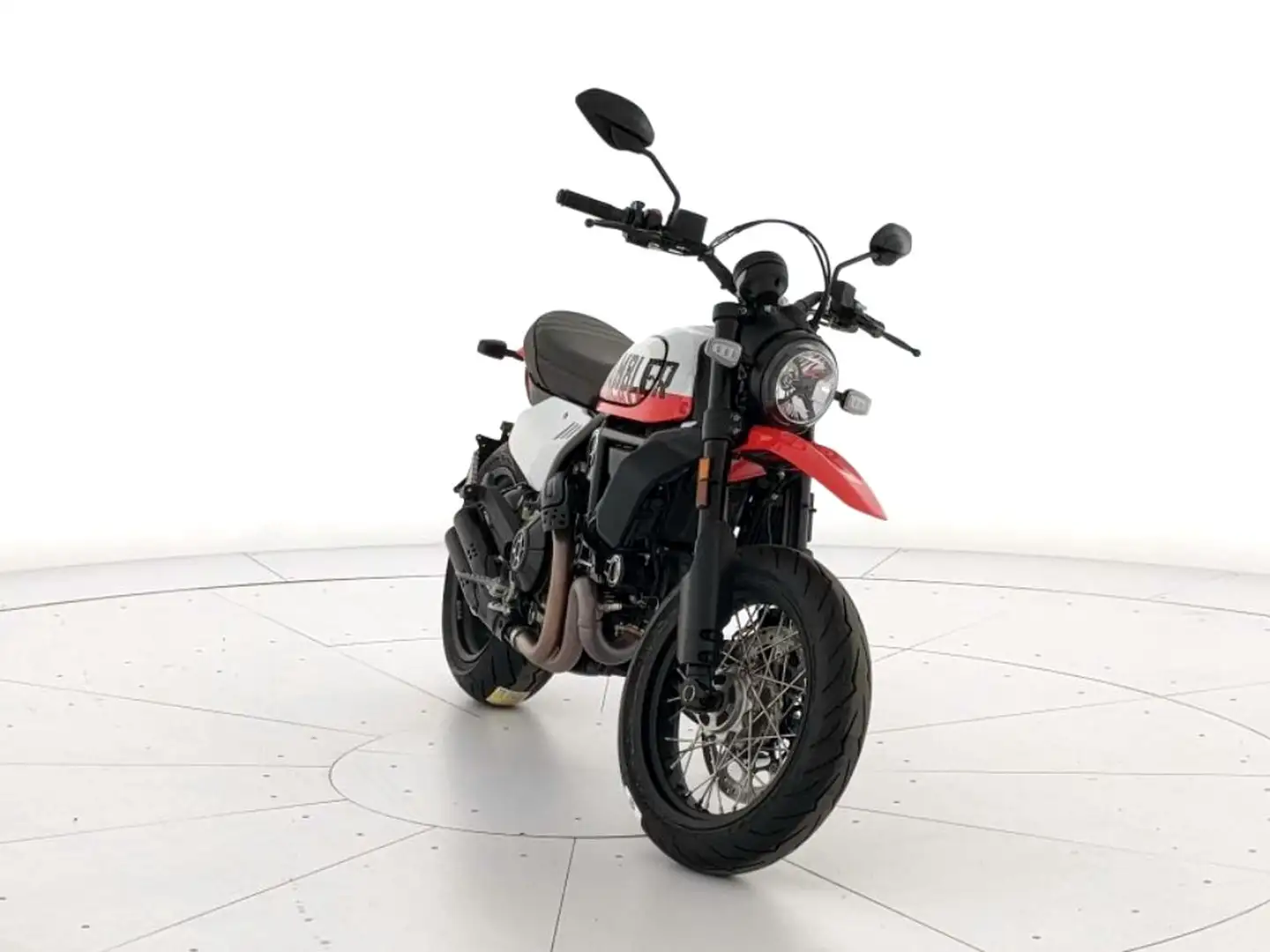 Ducati Scrambler URBAN MOTARD CITY Burdeos - 2