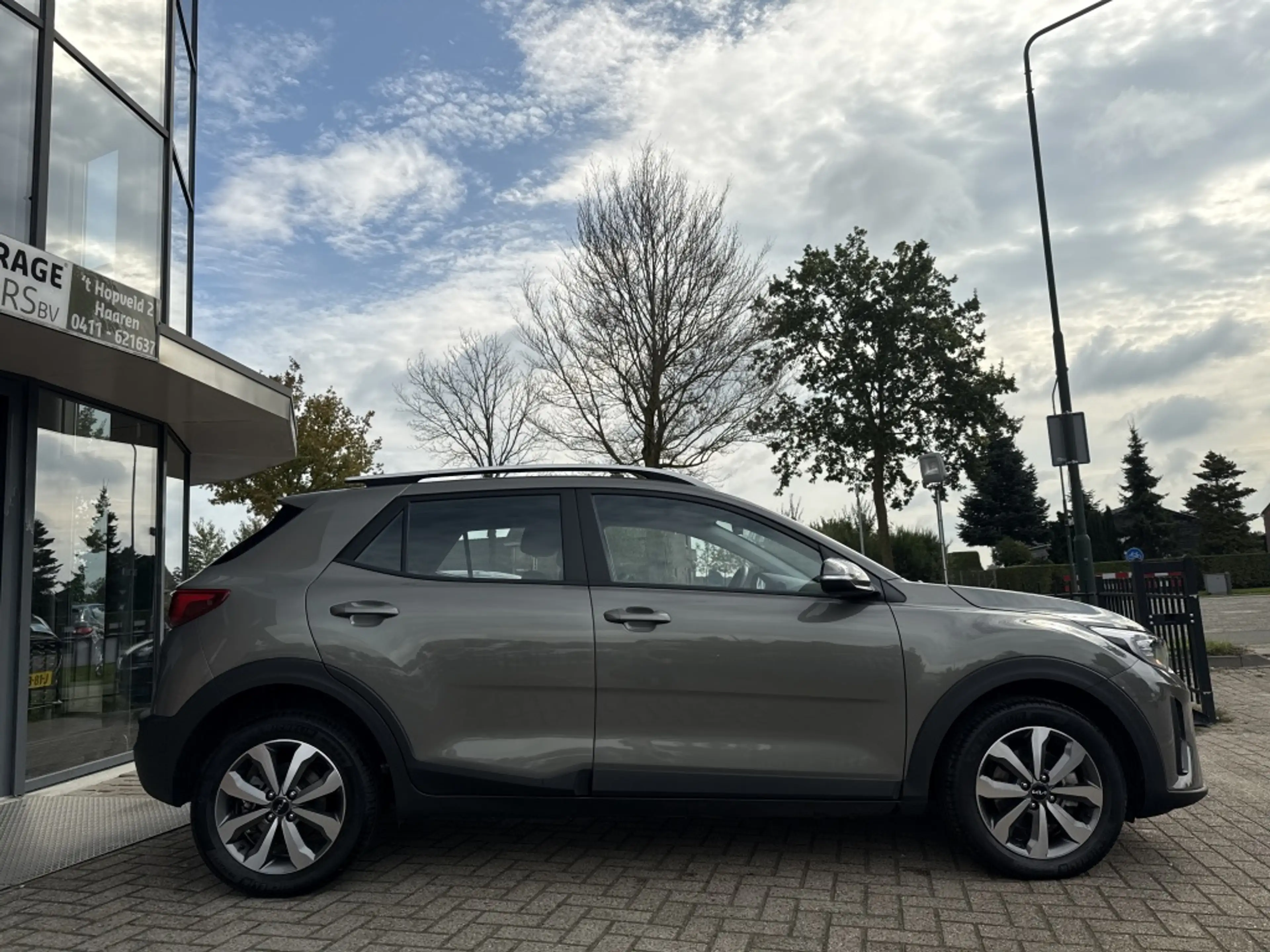 Kia Stonic 1.0 T-GDi MHEV — photo 4