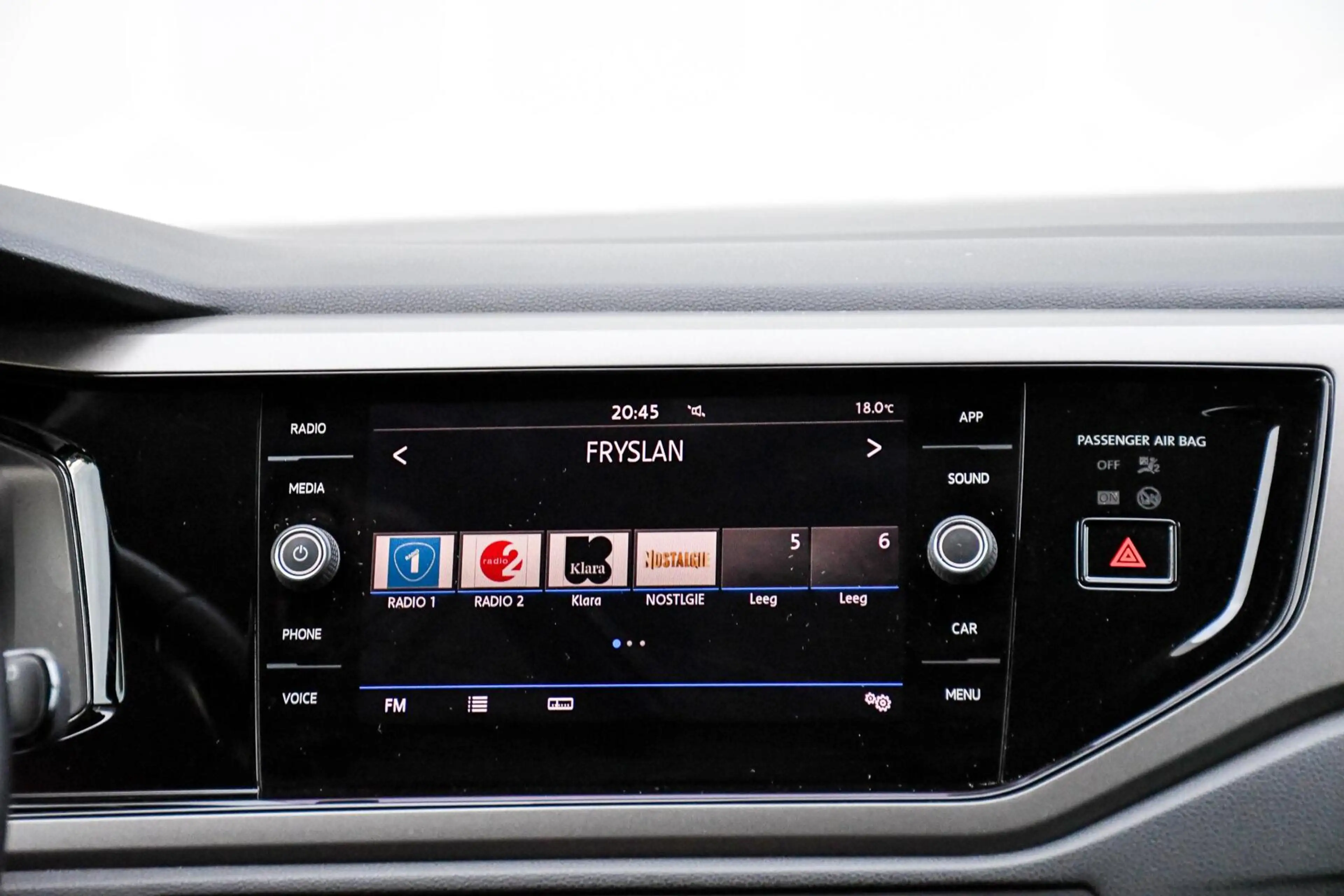 Volkswagen Polo 1.6 TDI Lage km stand! Cruise Airco CarPlay — photo 18