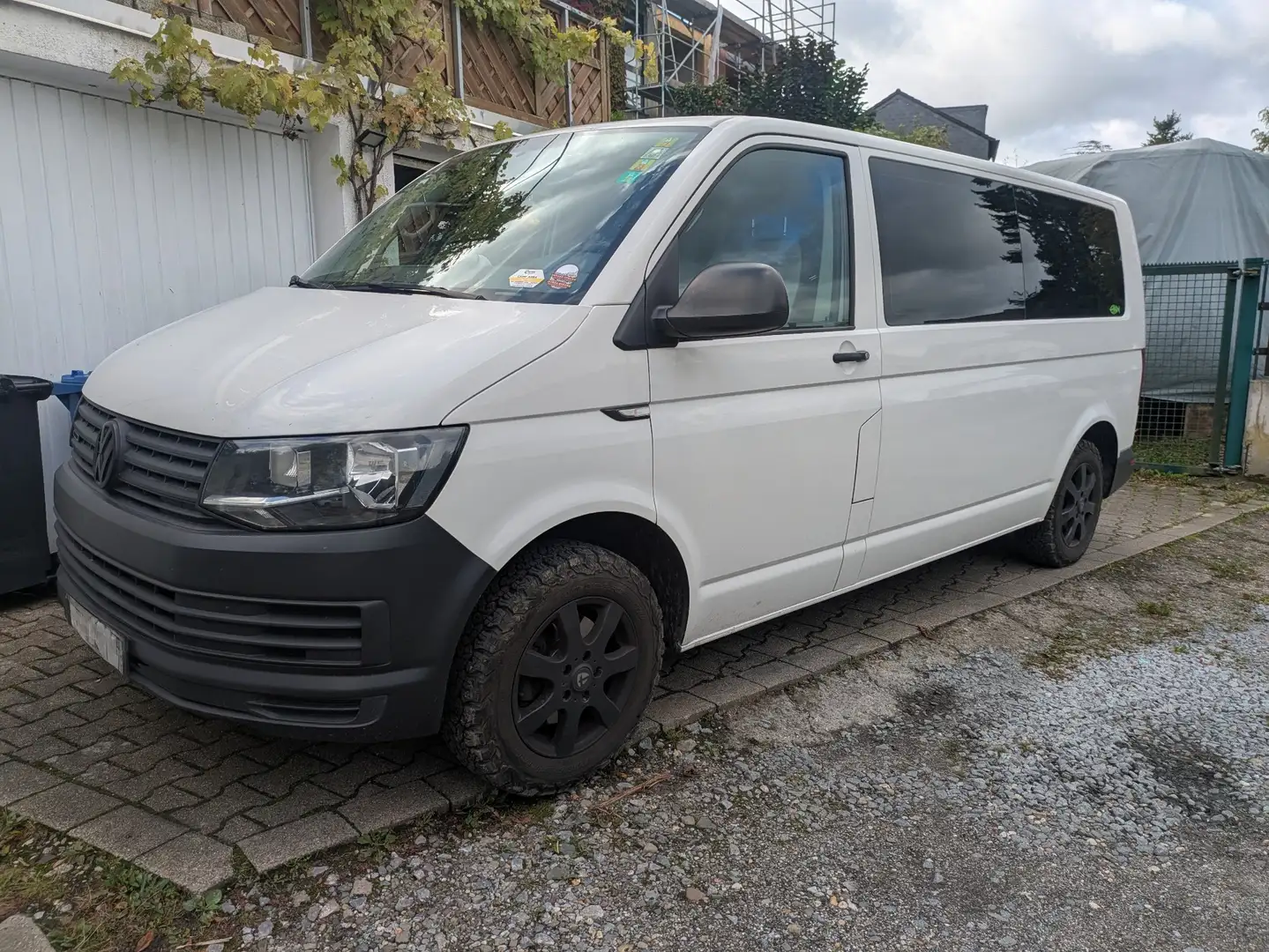 Volkswagen T6 Kombi Kombi lang 4Motion Weiß - 1