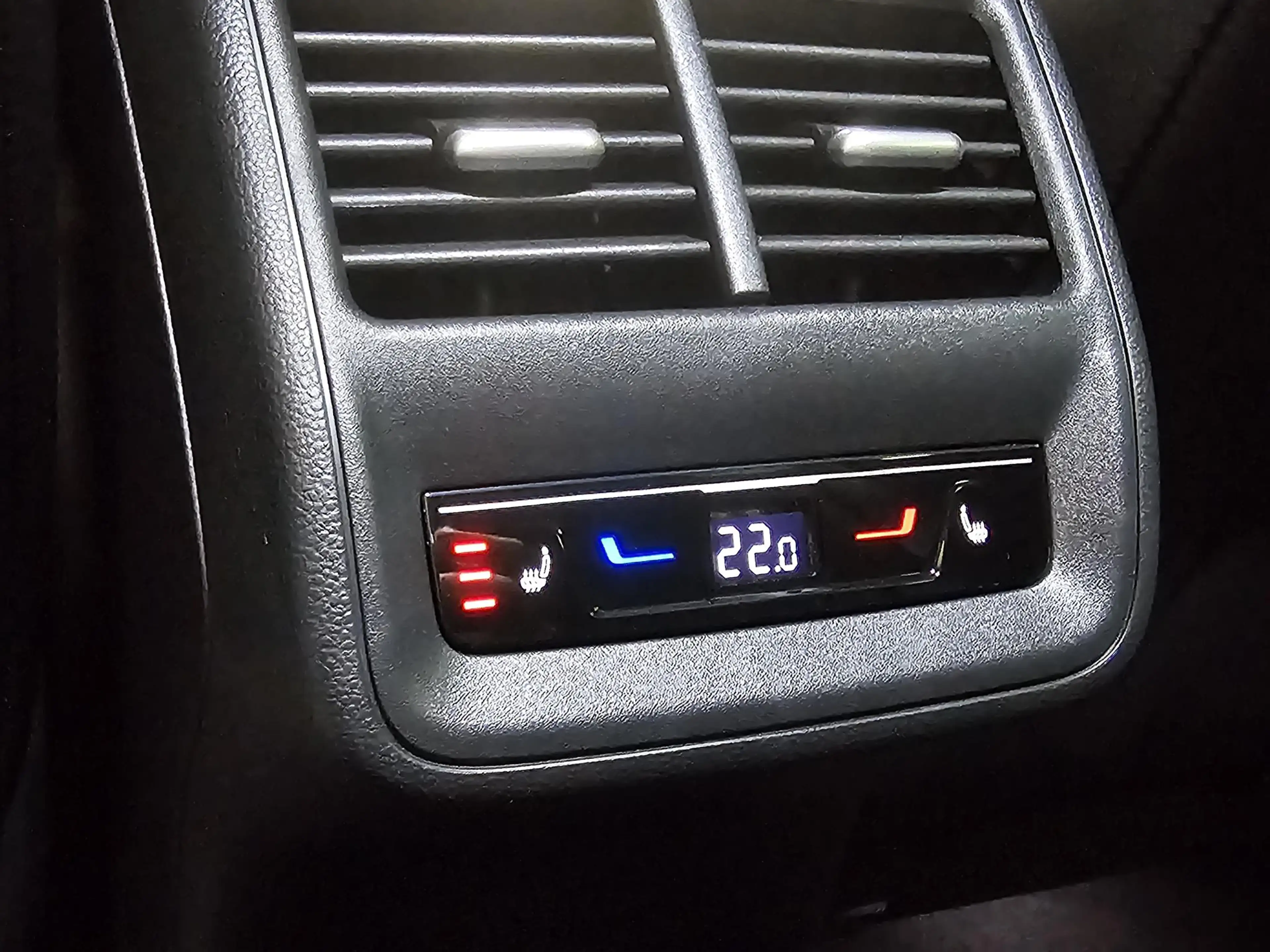 Volkswagen Passat Variant 1.5 eHybrid Elegance | Trekhaak | Stoelventilatie — photo 22