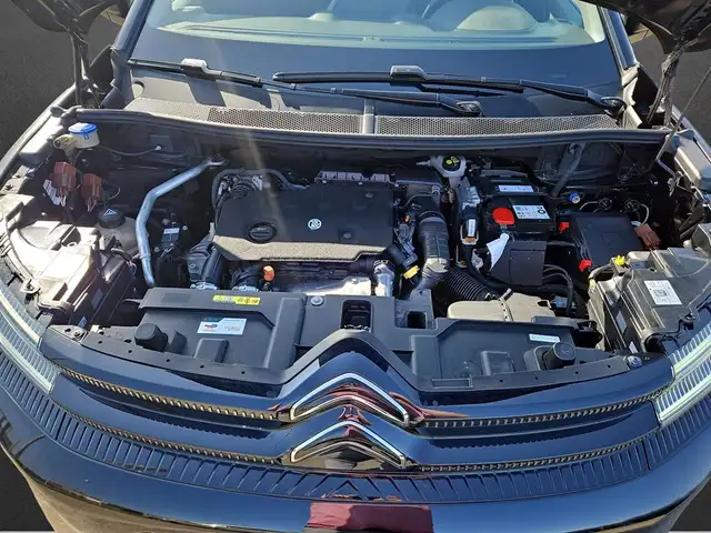 Citroen C5 Aircross view 8