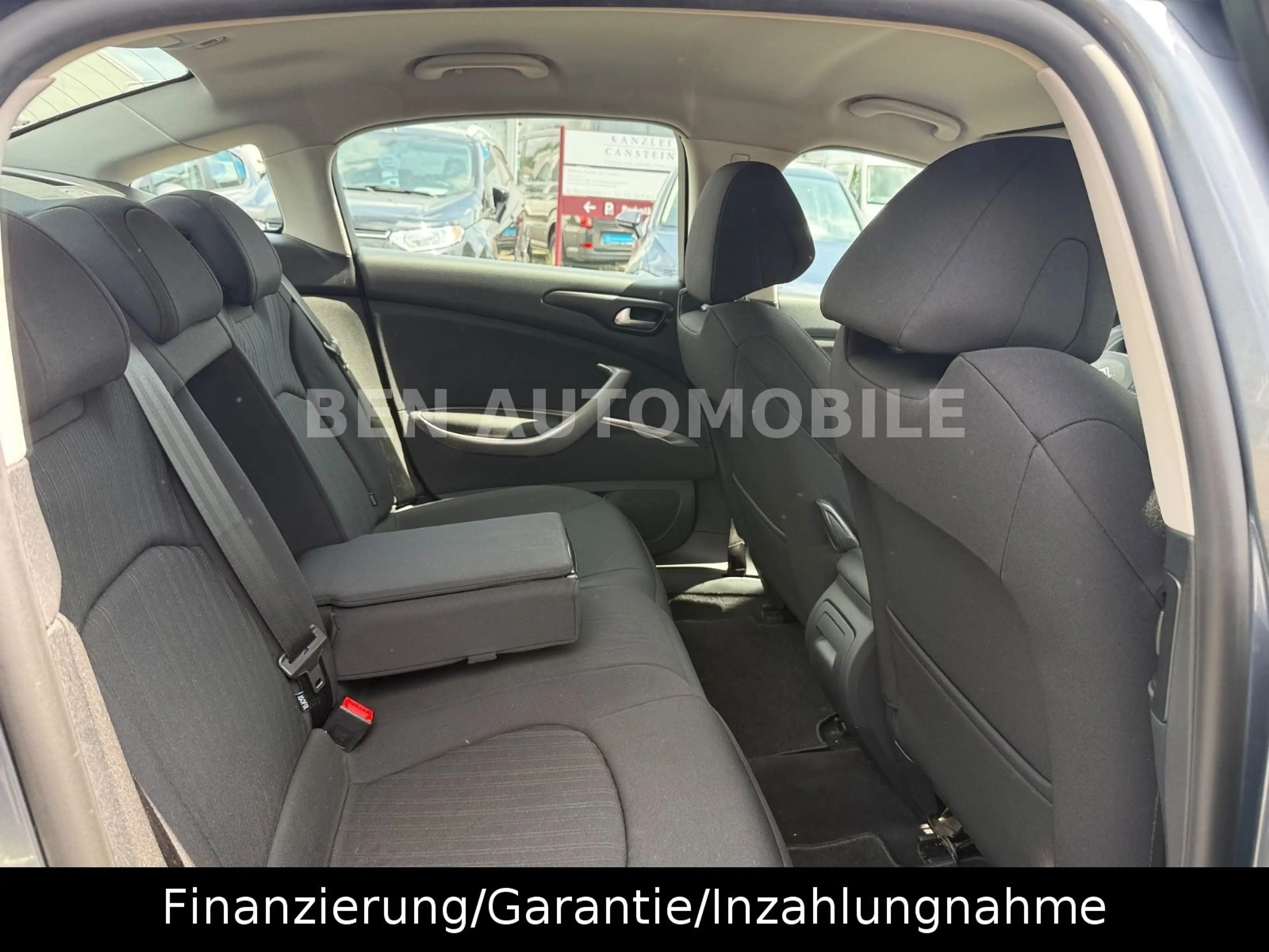 Citroen C5 Lim. Confort 1.6 HDi 16V FAP — photo 12