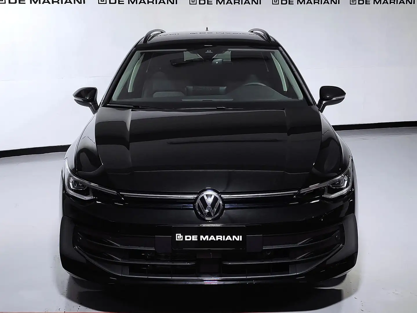 Volkswagen Golf Variant 2.0 Tdi Life 150cv dsg " KM 0 " (Sede di Taranto) Nero - 2