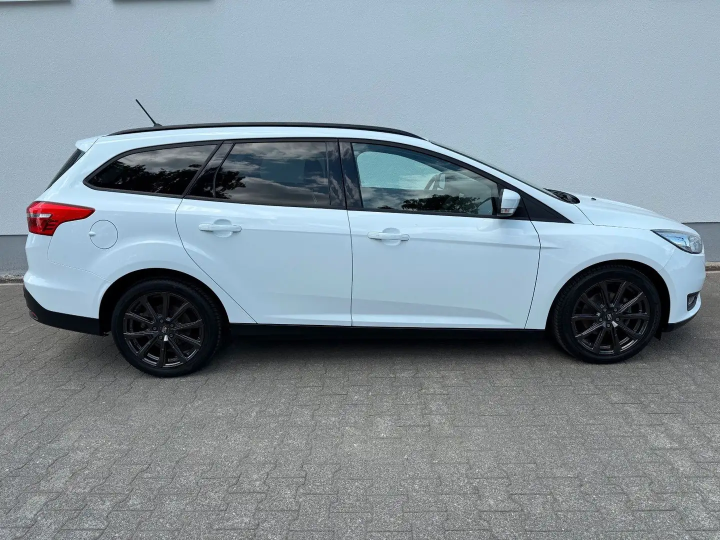 Ford Focus Turnier Business Navi, LM-Räder, Tempomat Blanc - 2