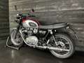 Triumph Bonneville T120 Rood - thumbnail 9