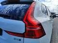 Volvo XC60 B5 Diesel EU6d R Design AWD AD StandHZG Navi Leder Weiß - thumbnail 12