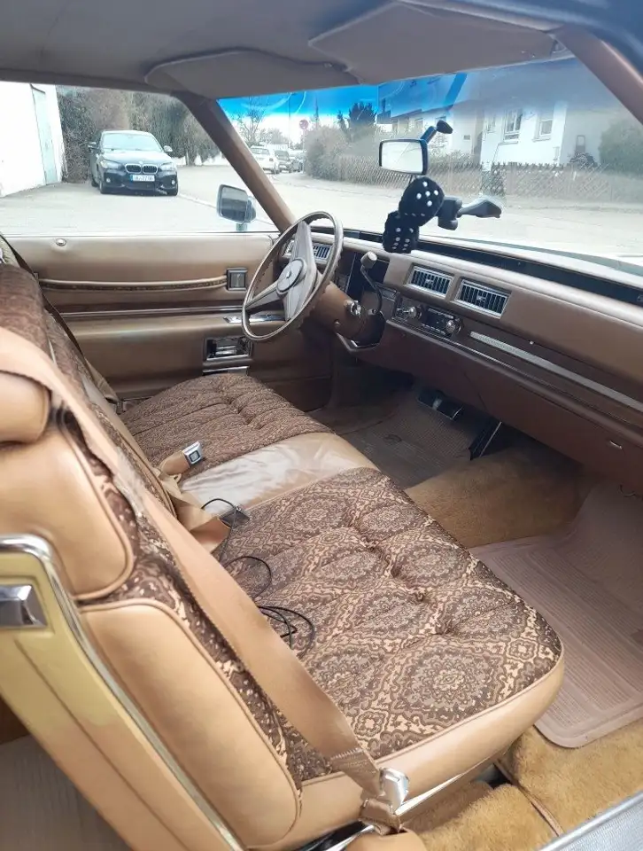 Cadillac Deville