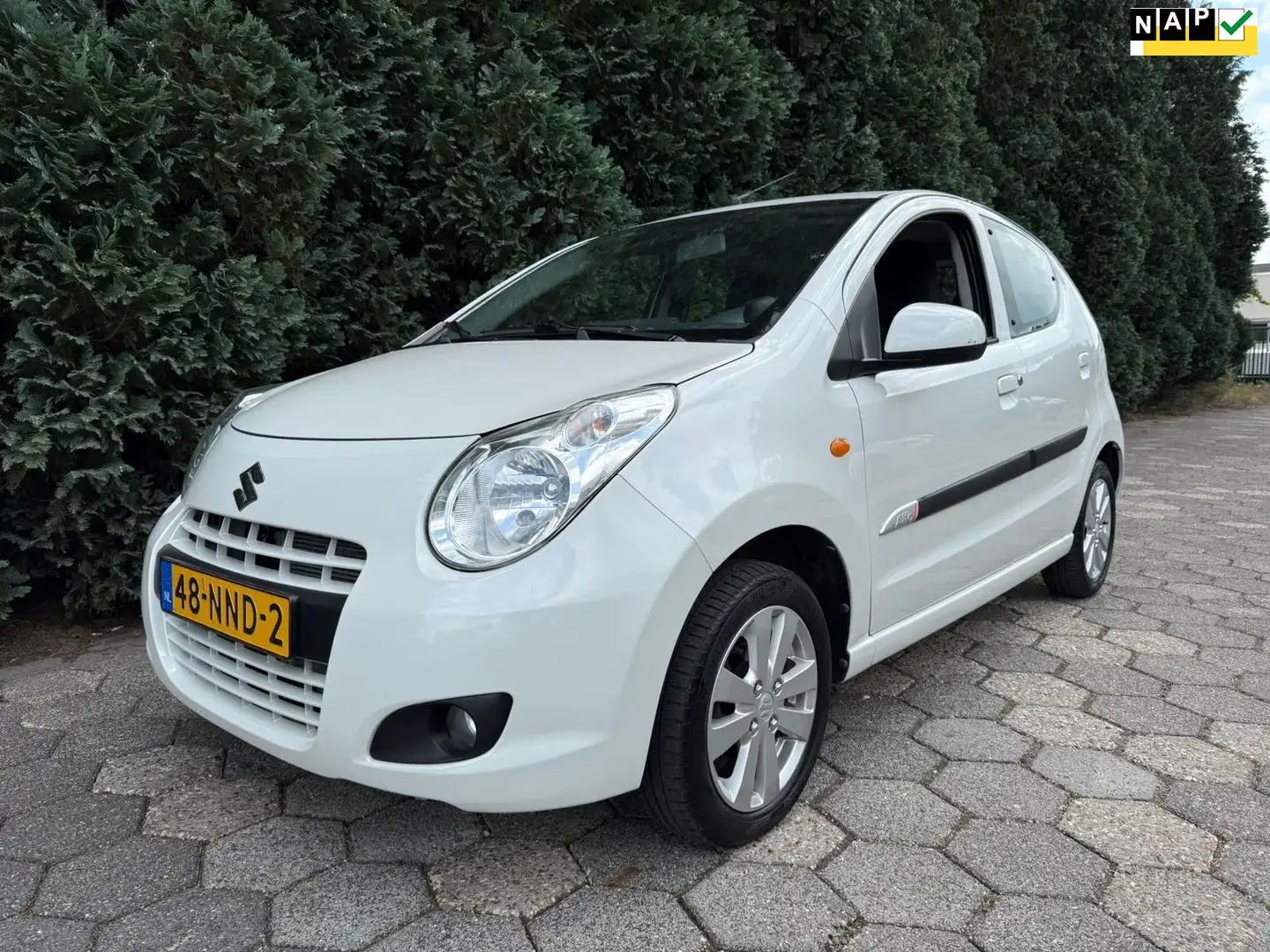 Suzuki Alto 1.0 Exclusive Bianco - 1