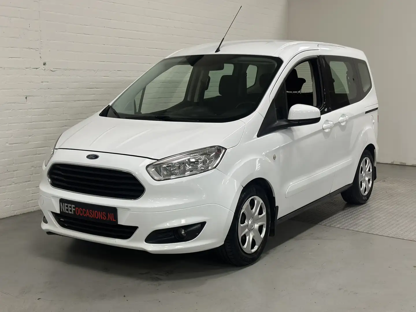 Ford Tourneo Courier 1.0 Titanium AIRCO /CRUISE / ELK.PAKKET Wit - 1