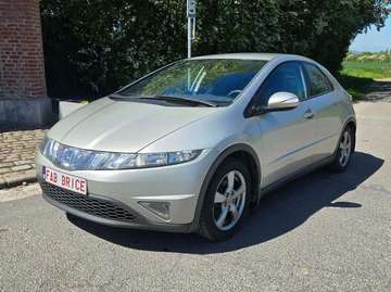 Civic 1.4i 2ème propriétaire 155000Km Ct  ok !!!