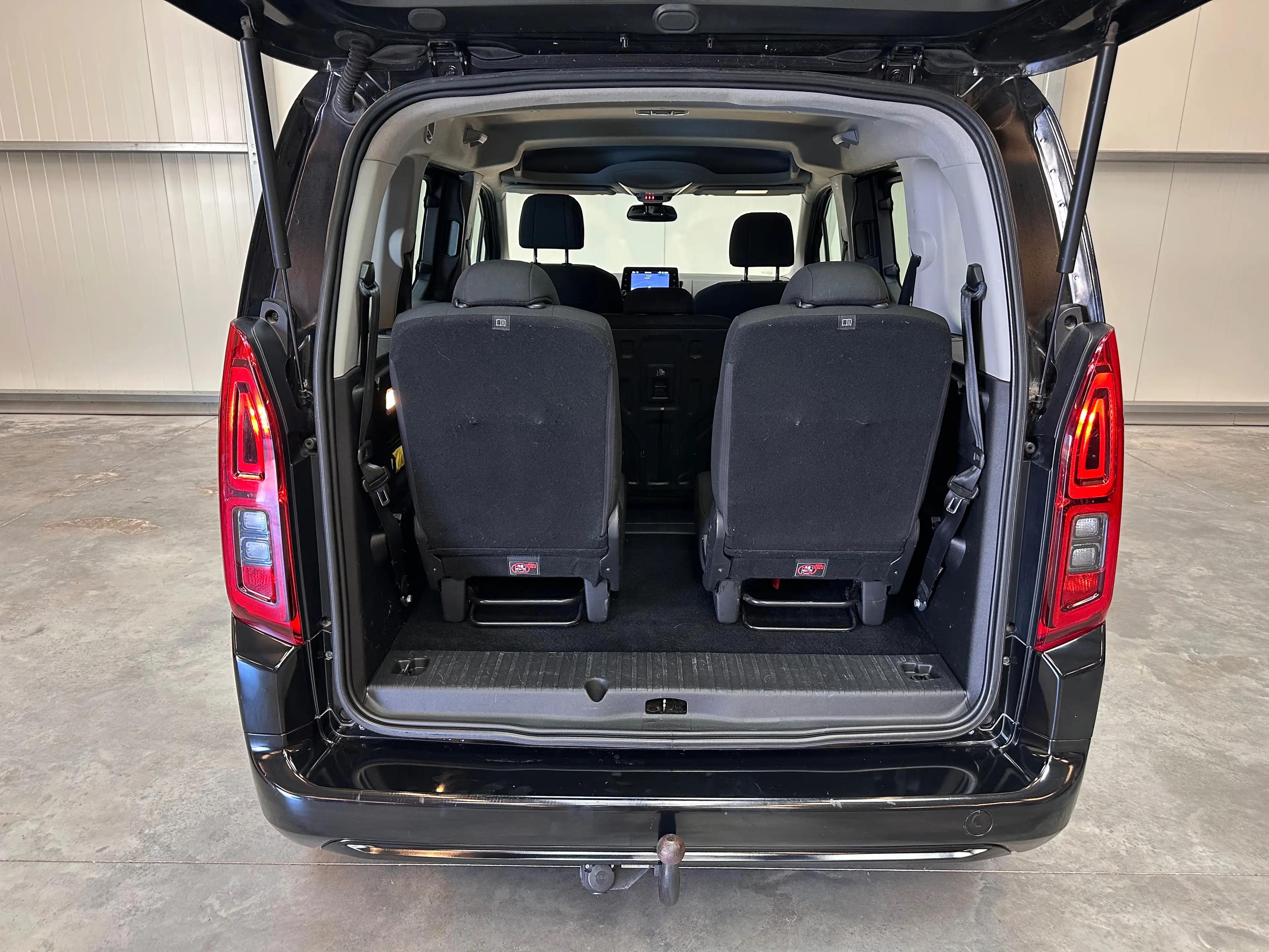 Opel Combo Life *GARANTIE 12 MOIS* 7Pl. Combo Life 1.5  L2H1 Edition XL — photo 13