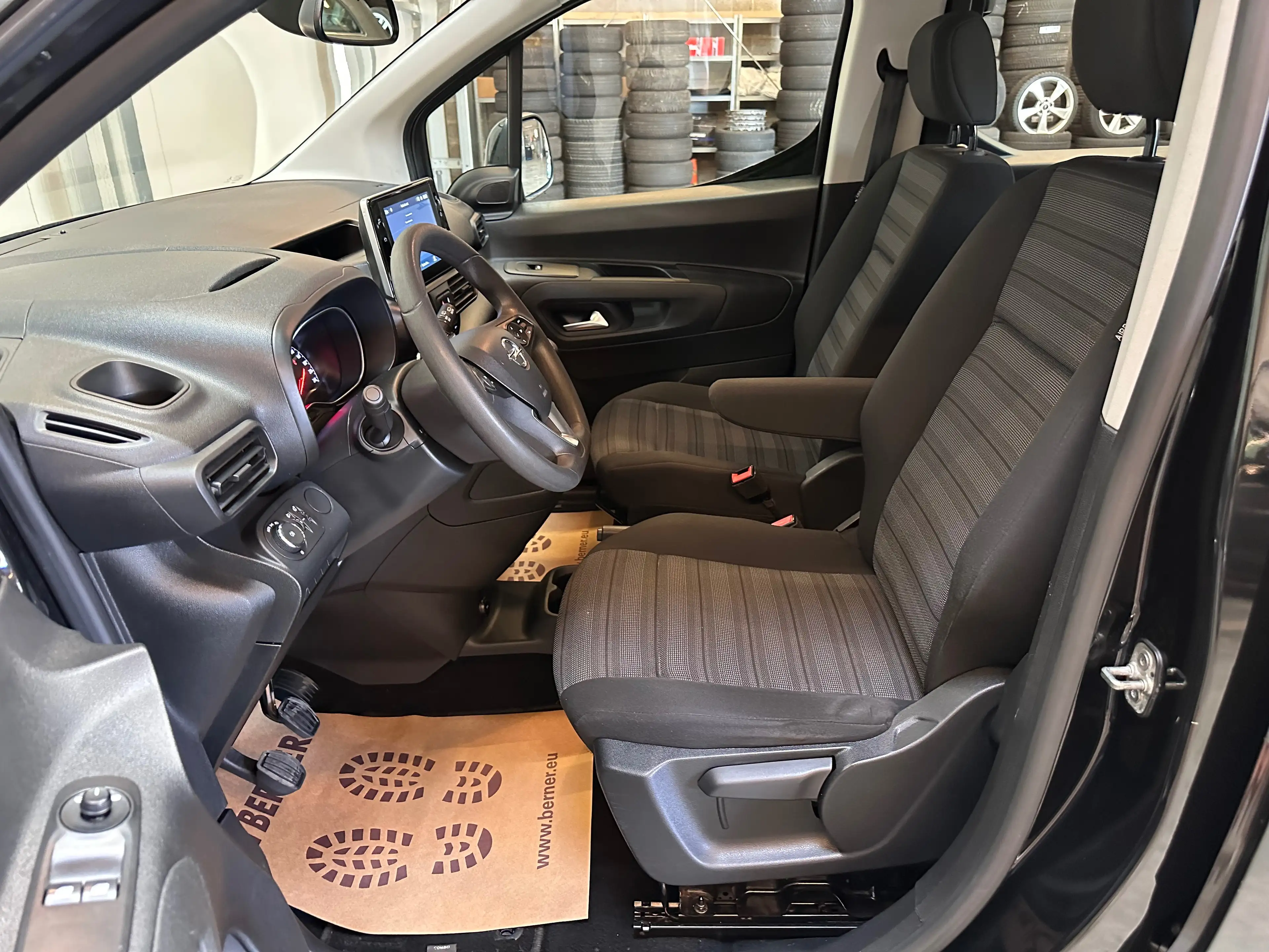 Opel Combo Life *GARANTIE 12 MOIS* 7Pl. Combo Life 1.5  L2H1 Edition XL — photo 10
