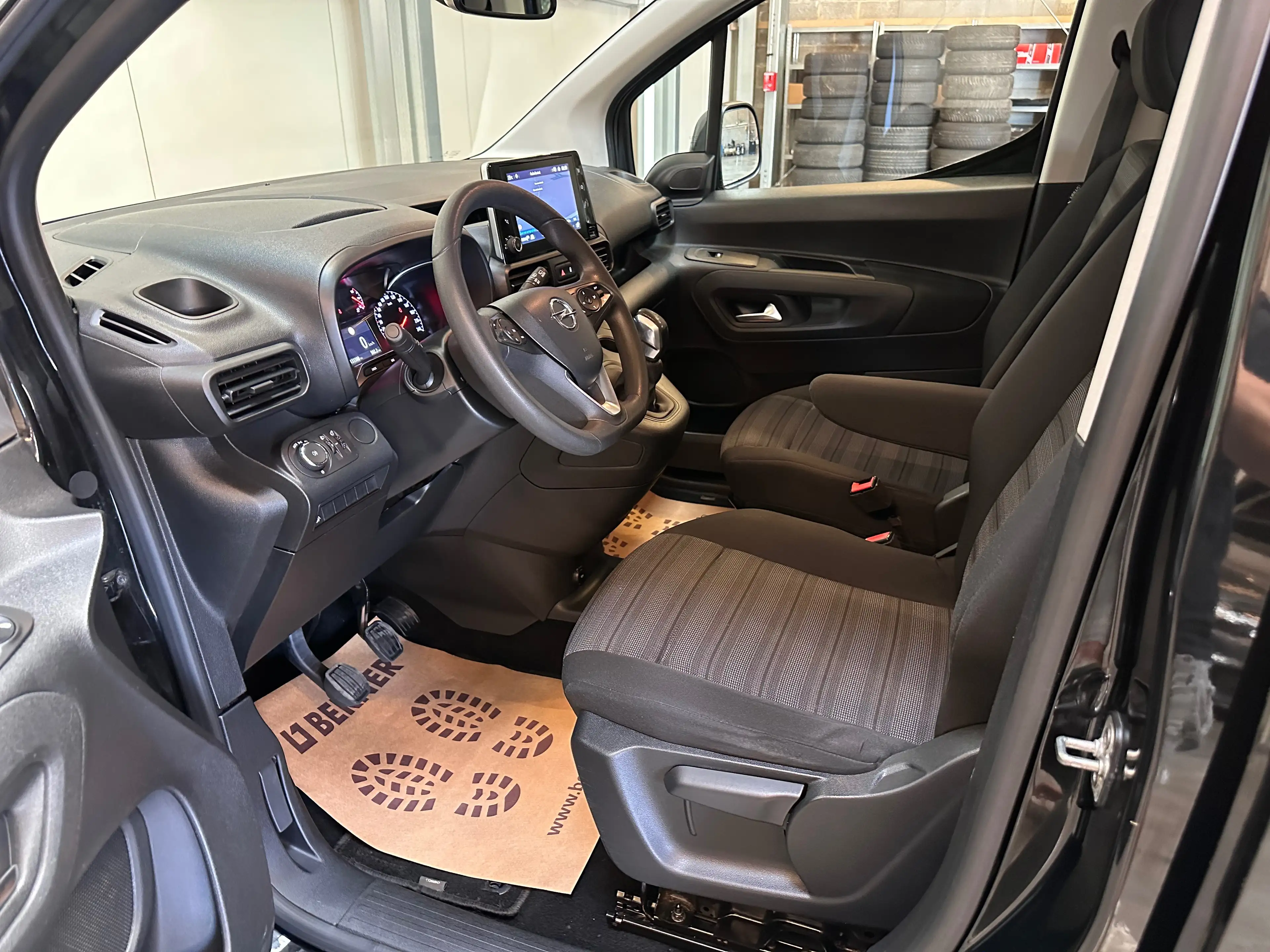 Opel Combo Life *GARANTIE 12 MOIS* 7Pl. Combo Life 1.5  L2H1 Edition XL — photo 9