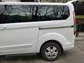 Ford Tourneo Custom Tourneo Custom L2H1 Titanium 2,0 TDCi Titanium Weiß - thumbnail 4