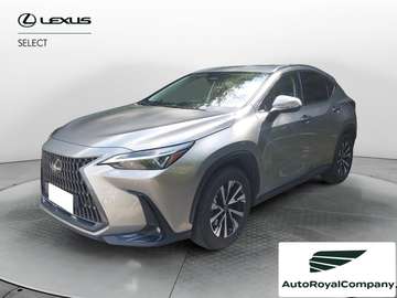 Hybrid Premium 4WD MY22