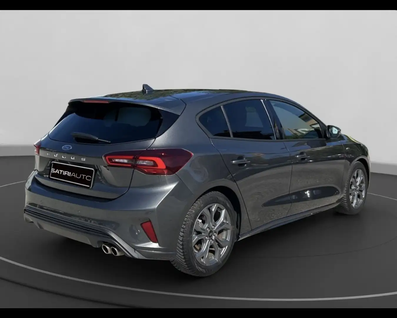 Ford Focus 5 Porte 1.5 EcoBlue ST-Line Grigio - 2