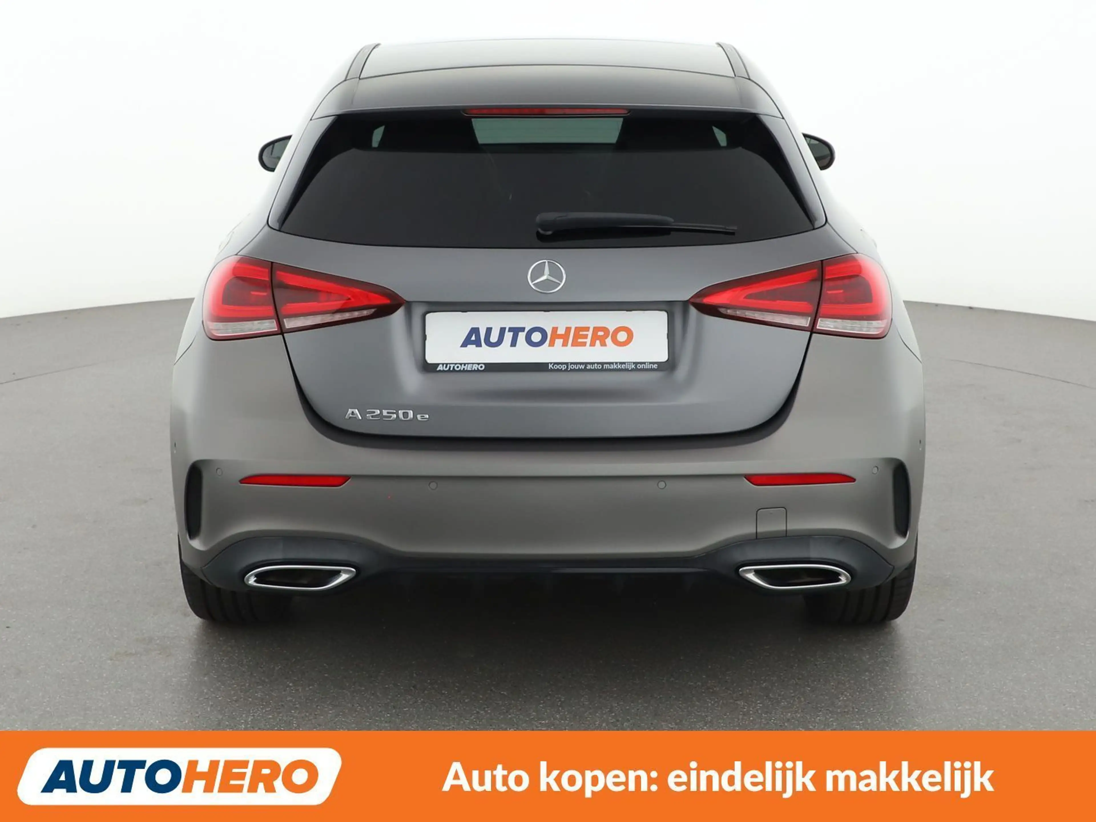 Mercedes-Benz A 250 A 250e Premium — photo 5