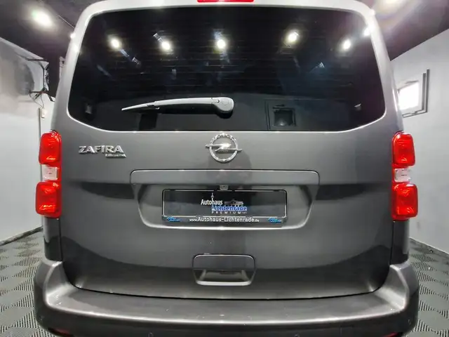 Opel Zafira view 7