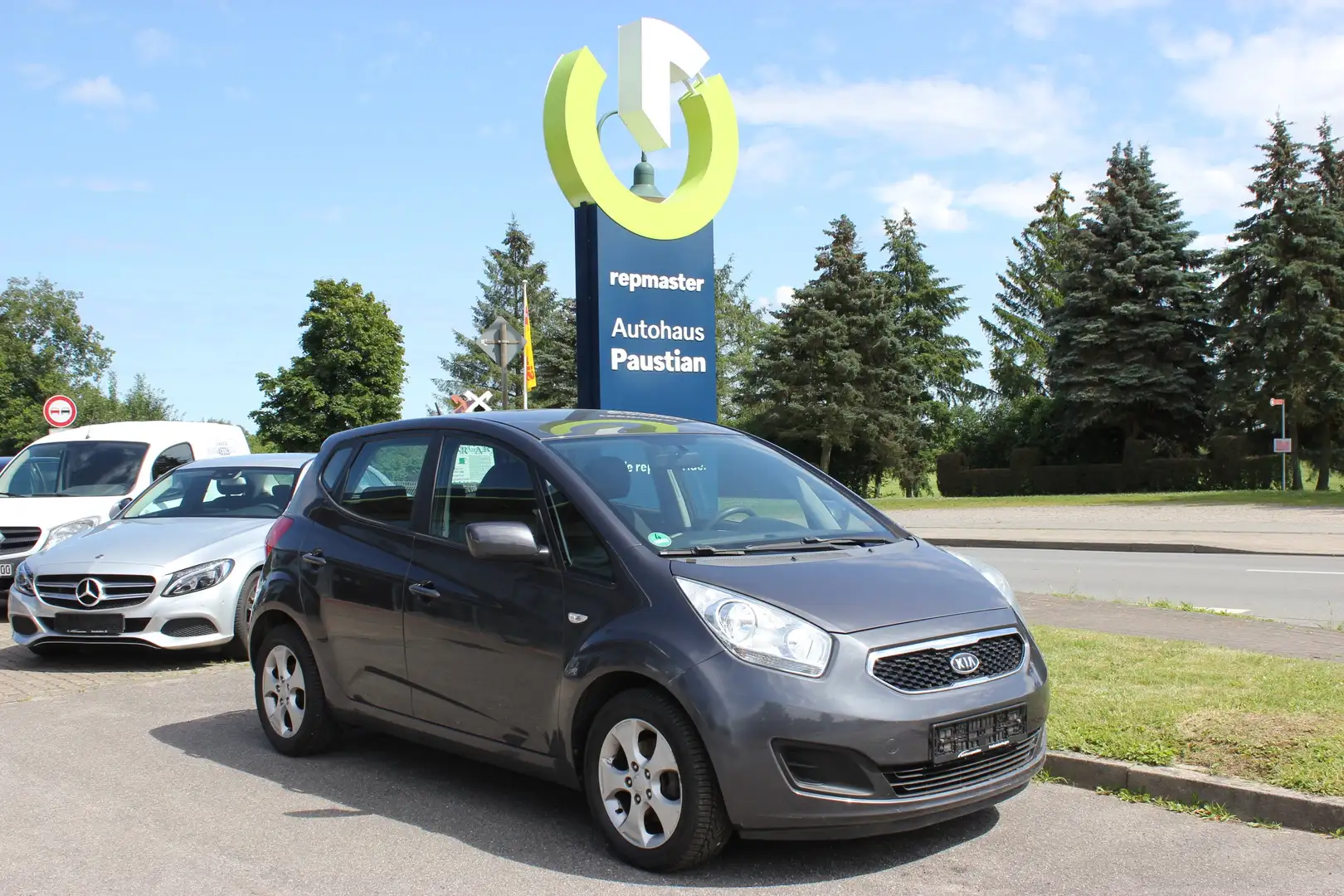 Kia Venga Edition 7 Gris - 1