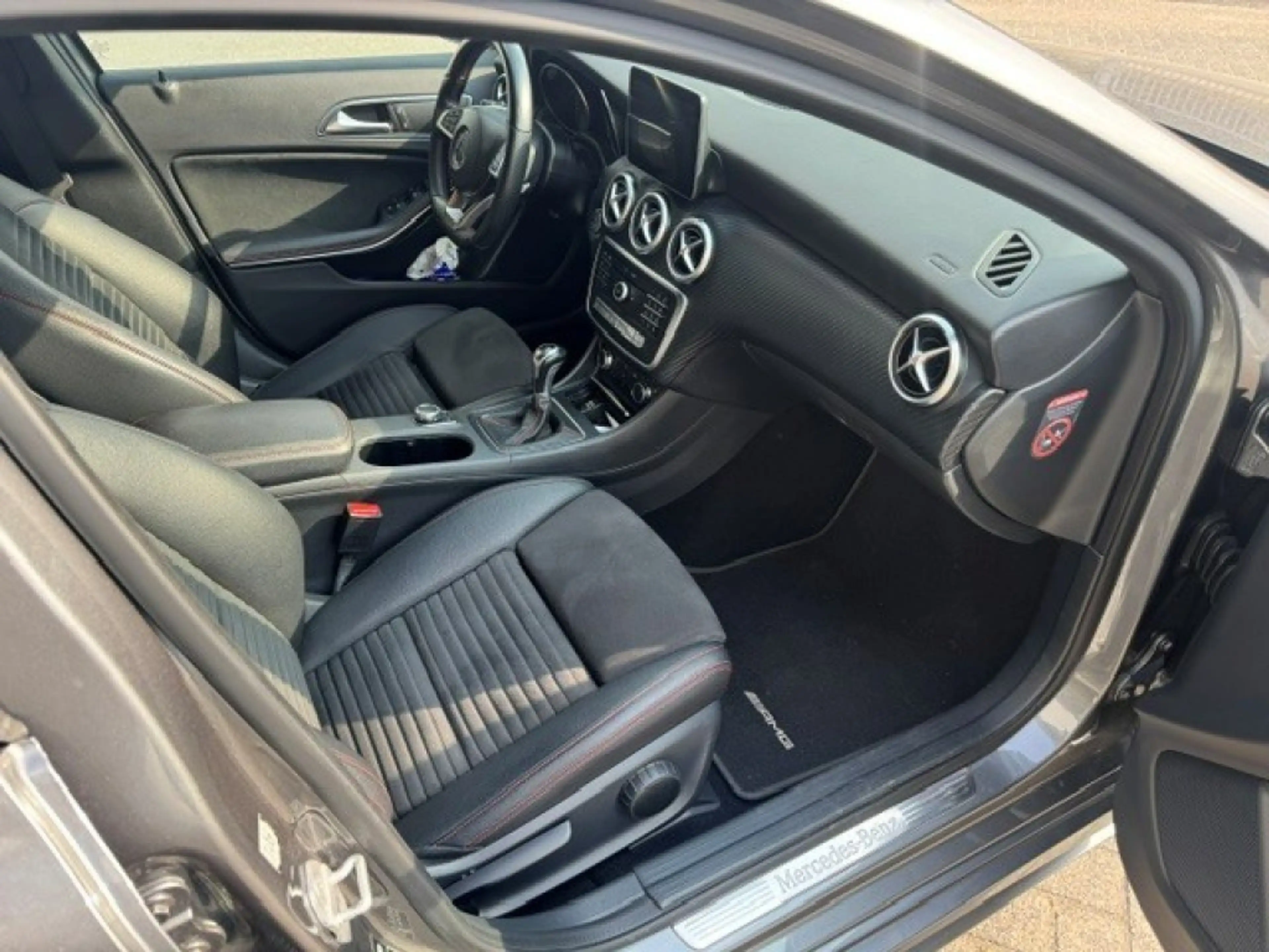 Mercedes-Benz A 200 Motorsport Edition AMG look — photo 9