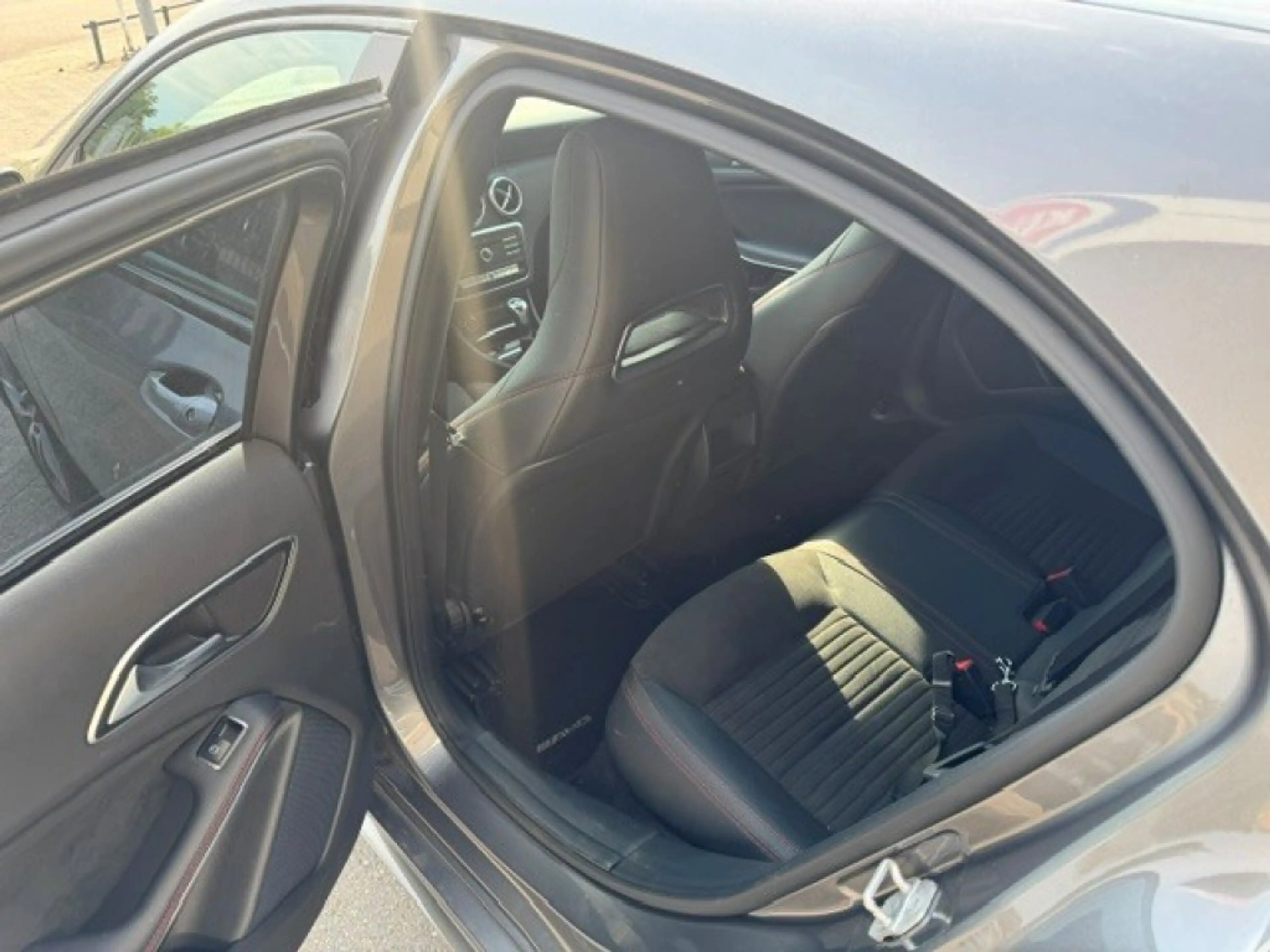 Mercedes-Benz A 200 Motorsport Edition AMG look — photo 12