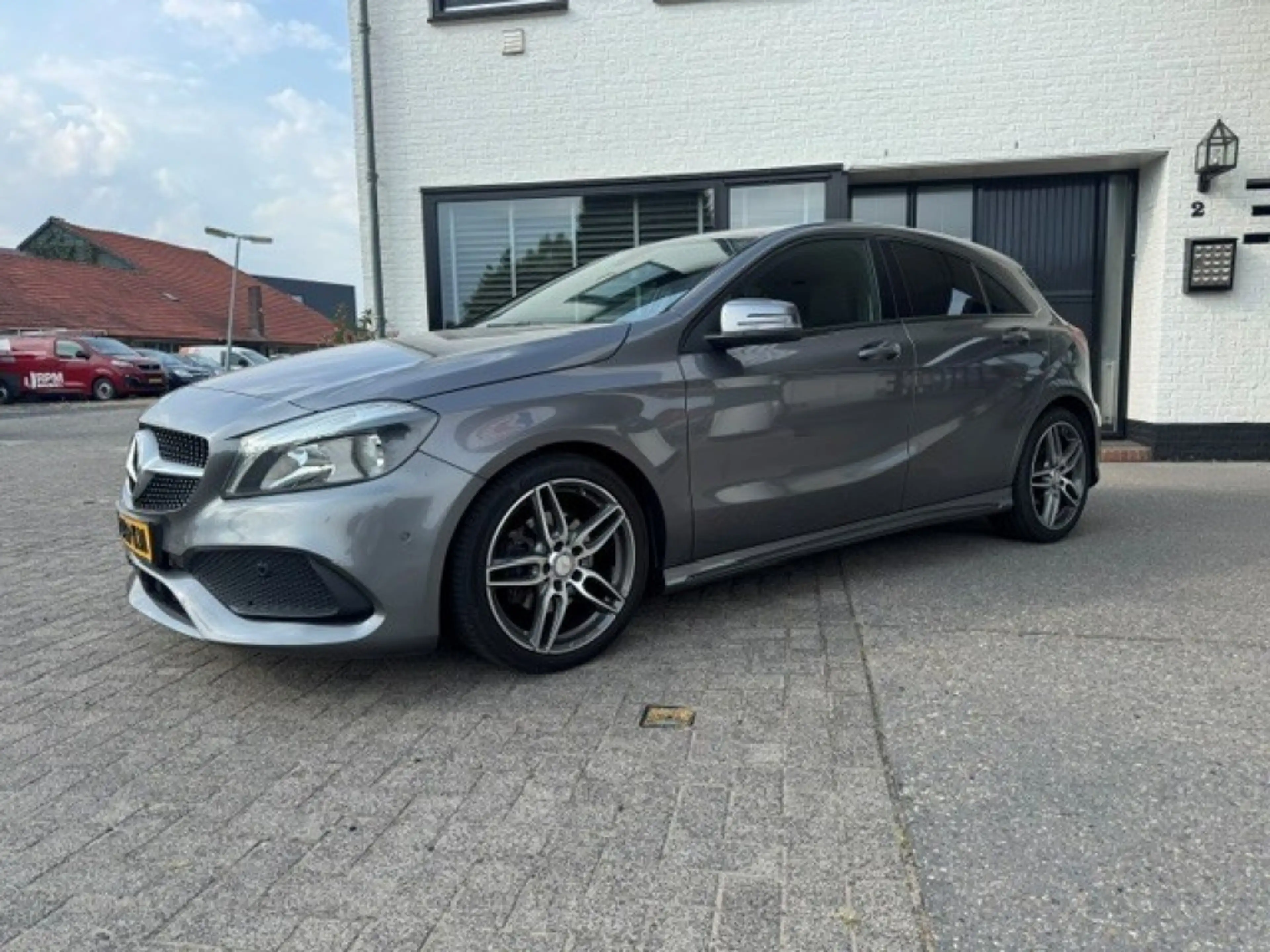 Mercedes-Benz A 200 Motorsport Edition AMG look