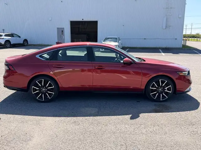 Honda Accord 2026 — photo 4