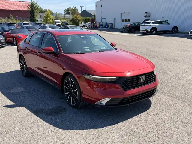 Honda Accord 2026 — photo 3