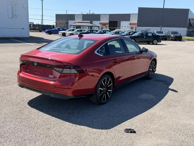 Honda Accord 2026 — photo 5