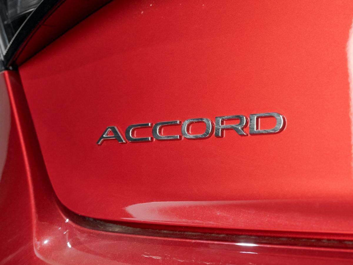 2026 Honda Accord TOURING + MEGA RABAIS LIQUIDATION 2026 + WOW! — photo 1